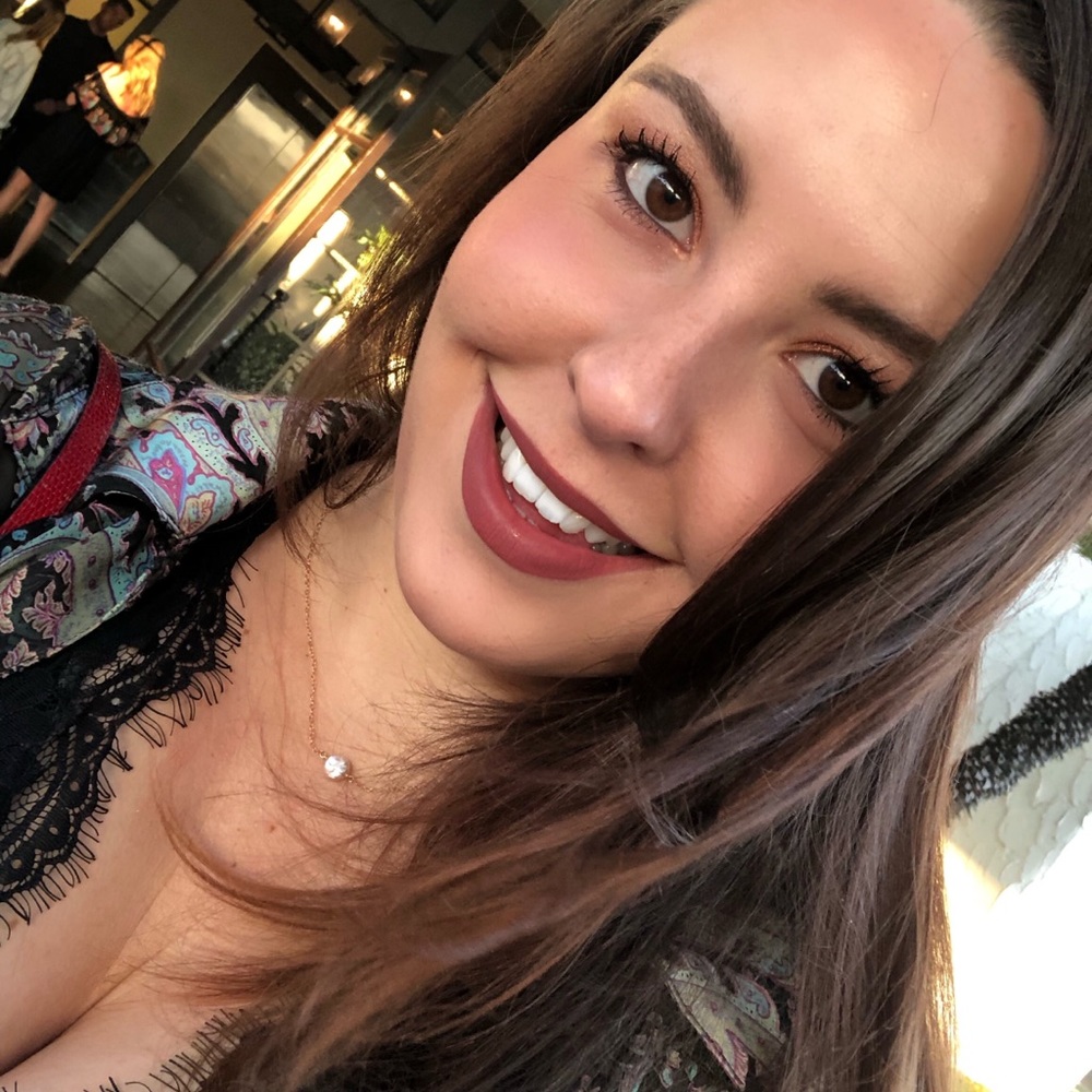 Meet your Posher, Hailey